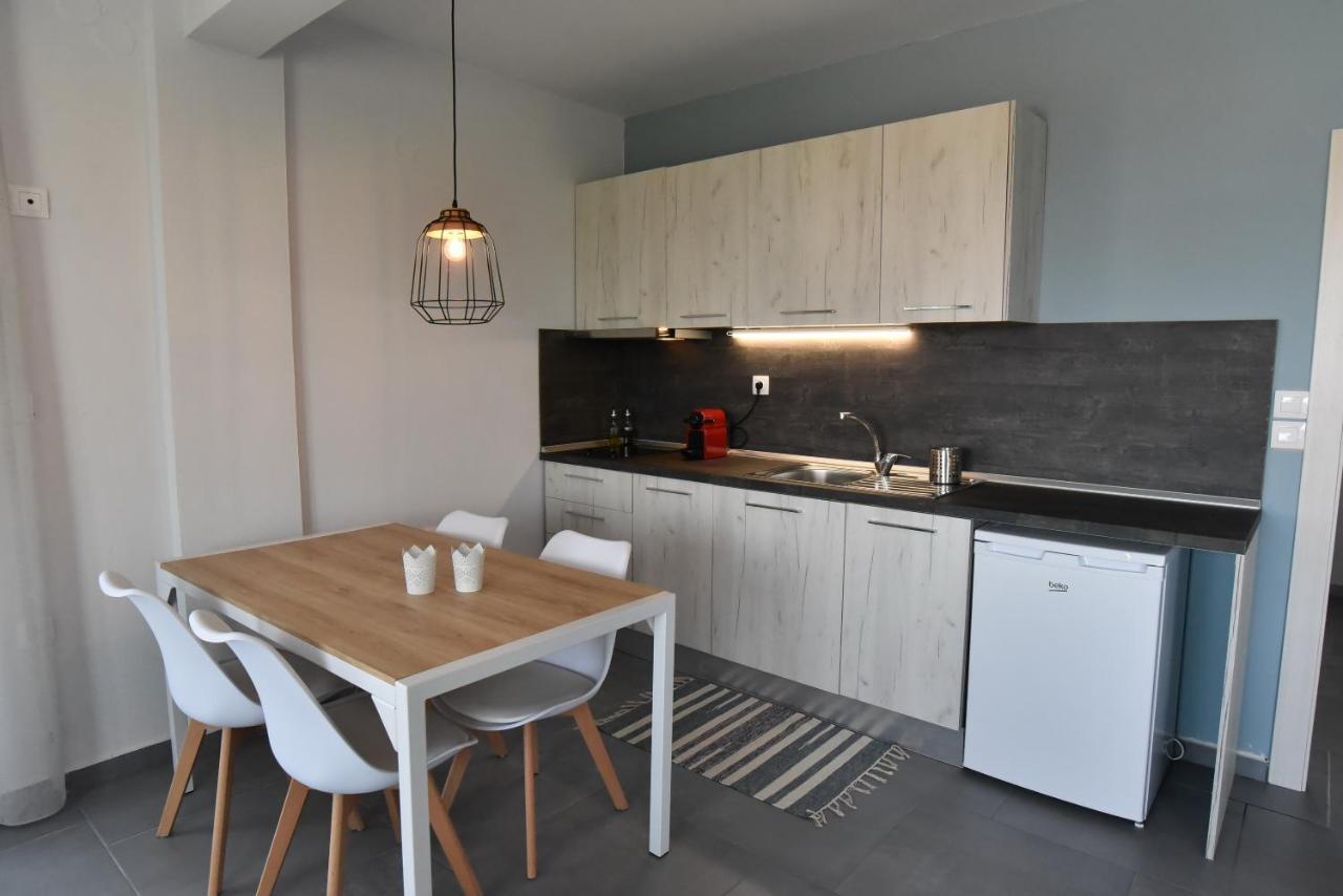 Neki'S Apartments สกาลา กัลลีราคิส ภายนอก รูปภาพ