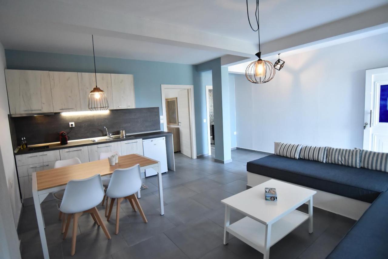 Neki'S Apartments สกาลา กัลลีราคิส ภายนอก รูปภาพ